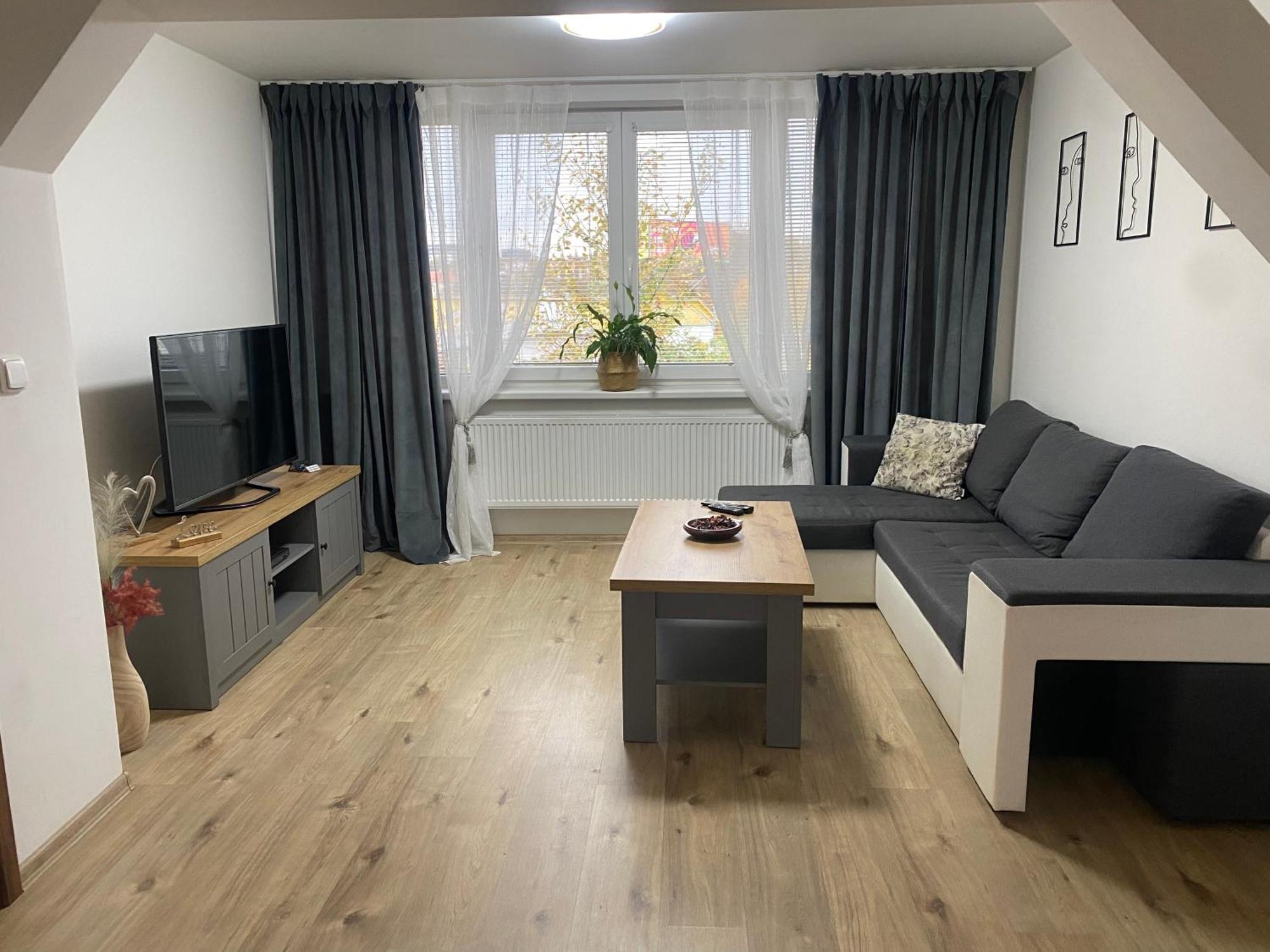 Cerny Tulipan - Apartman 5 Pilzno Zewnętrze zdjęcie